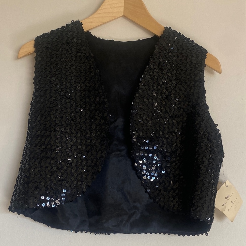 Black Sequin Sleeveless vest